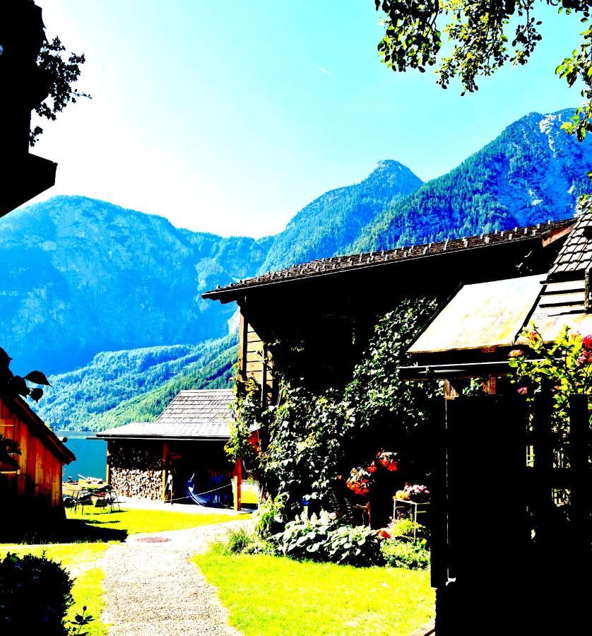 Haus Am Hof - 15Th Century House At The Lake, Near The Marketplace, With A Balcony Hallstatt Buitenkant foto