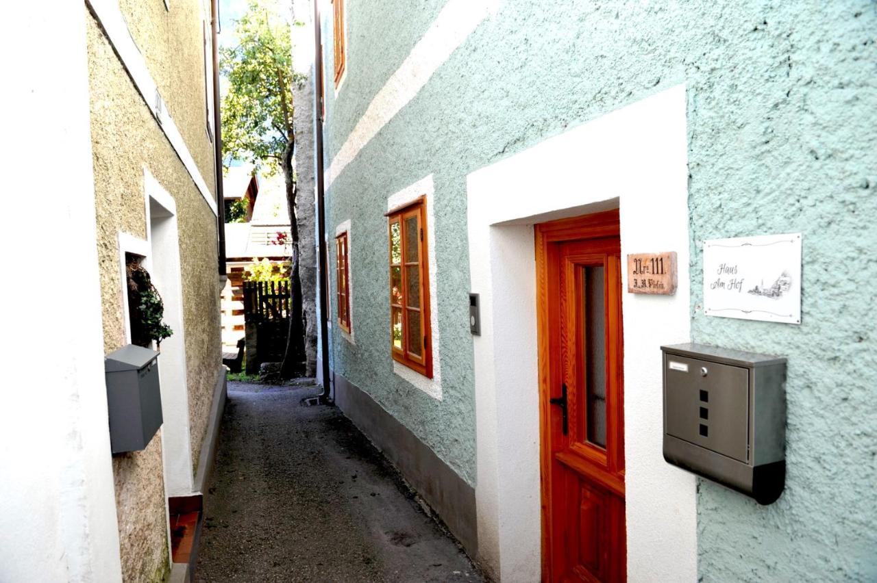 Haus Am Hof - 15Th Century House At The Lake, Near The Marketplace, With A Balcony Hallstatt Buitenkant foto