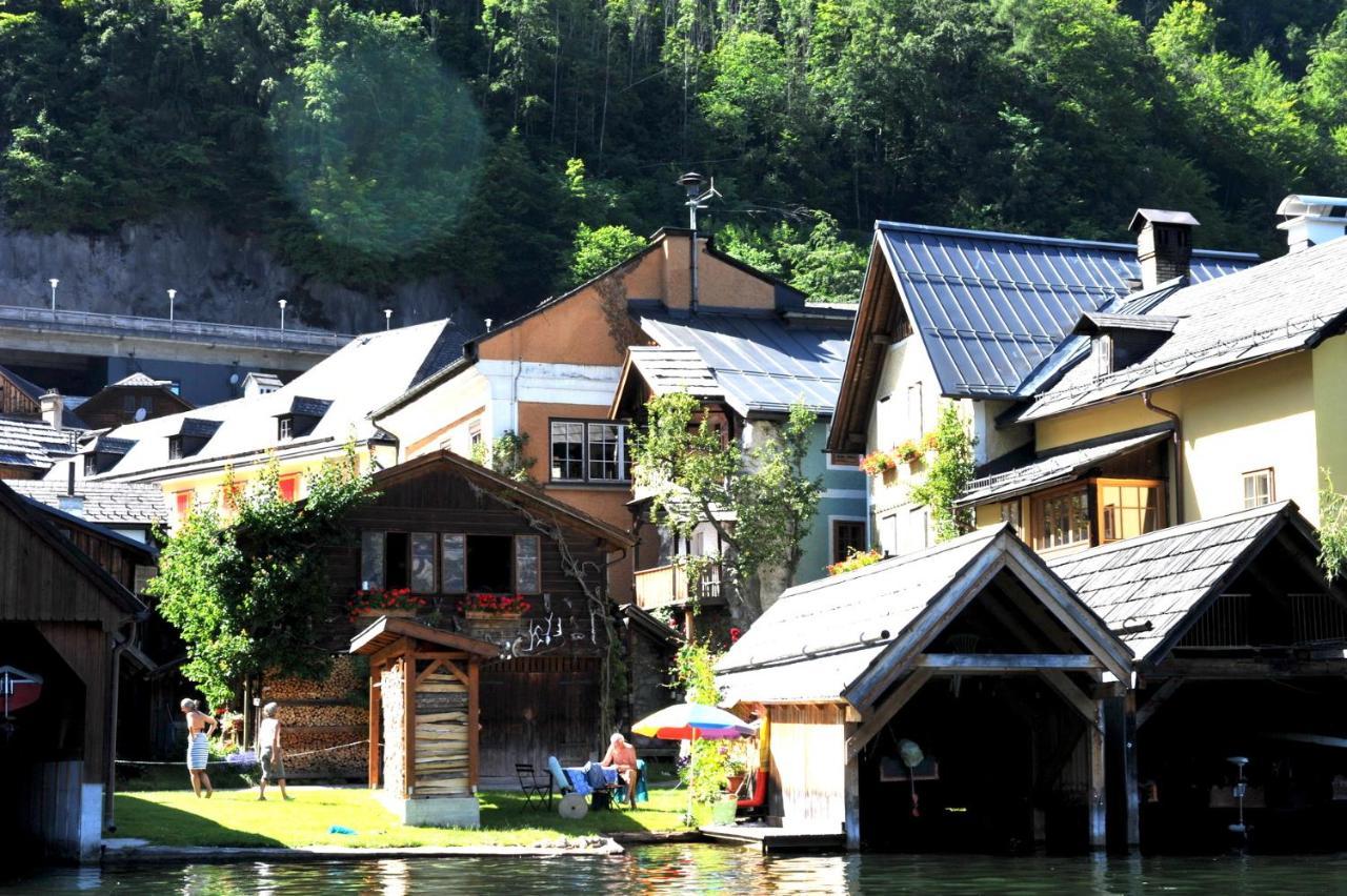 Haus Am Hof - 15Th Century House At The Lake, Near The Marketplace, With A Balcony Hallstatt Buitenkant foto